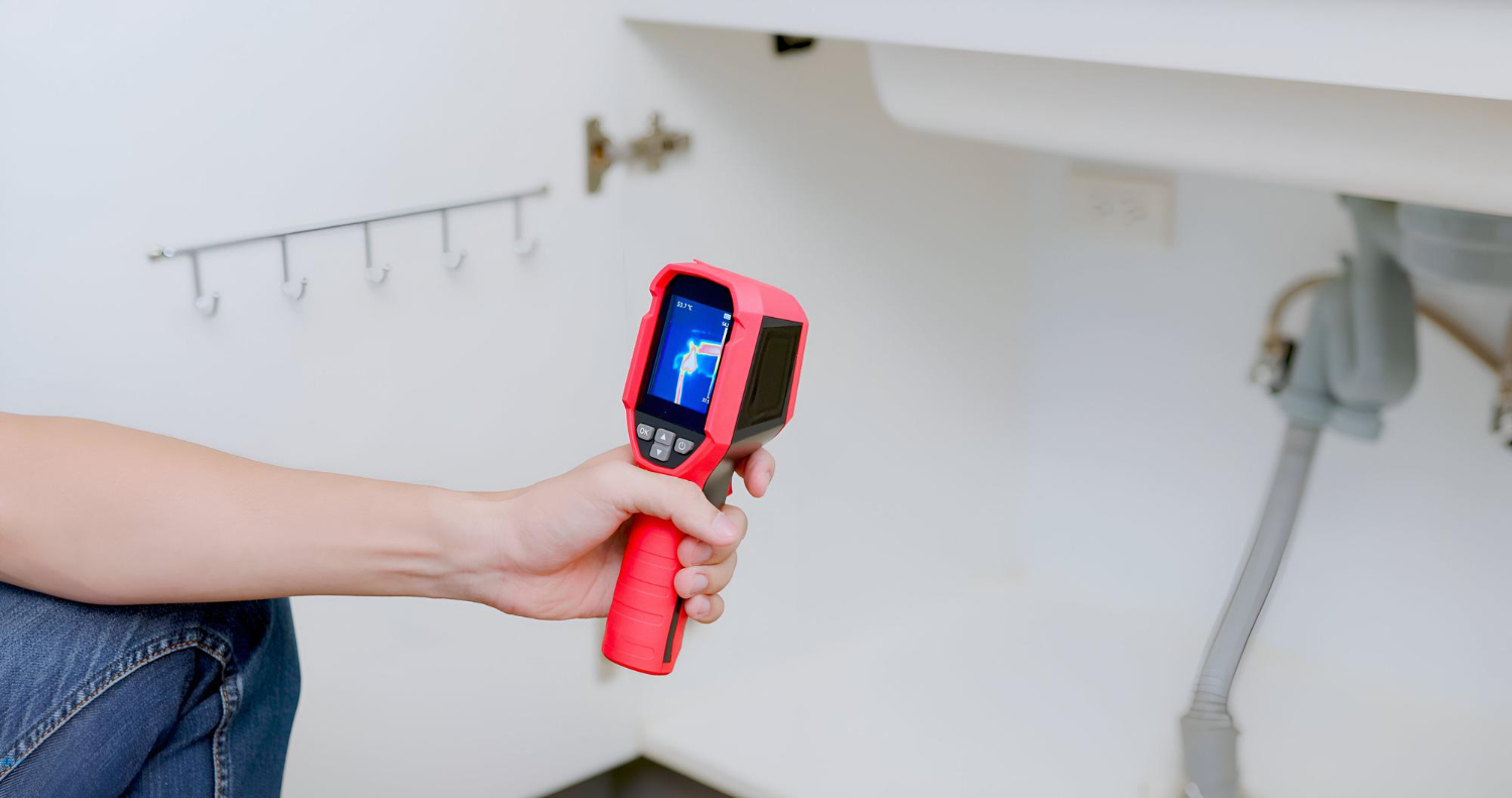 Thermal Cameras, Sensors, and Smoke Tests: How Plumbers Find Leaks Fast