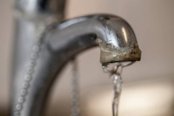 How to Fix a Leaky Outdoor Faucet